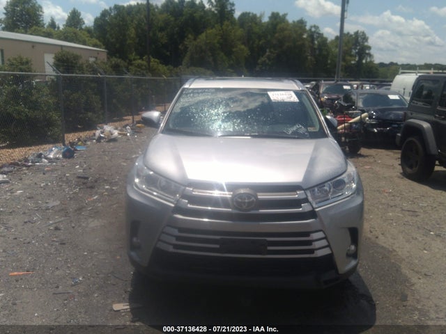 Toyota Highlander Xle 2018 5TDJZRFH2JS530867 Image 12