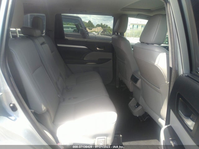 Toyota Highlander Xle 2018 5TDJZRFH2JS530867 Image 8