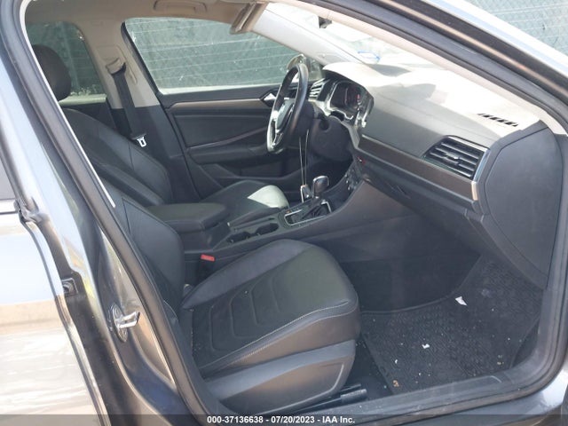 3VWG57BU3KM238947 Volkswagen Jetta Sel Premium