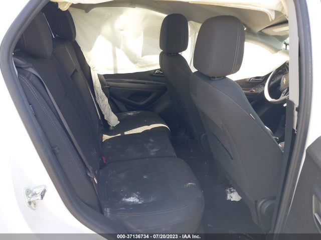 Chevrolet TRAX LS 2022 KL7CJKSMXNB548425 Image 8