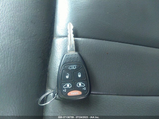 2005 CHRYSLER TOWN & COUNTRY TOURING VIN: 2C4GP54L25R480146