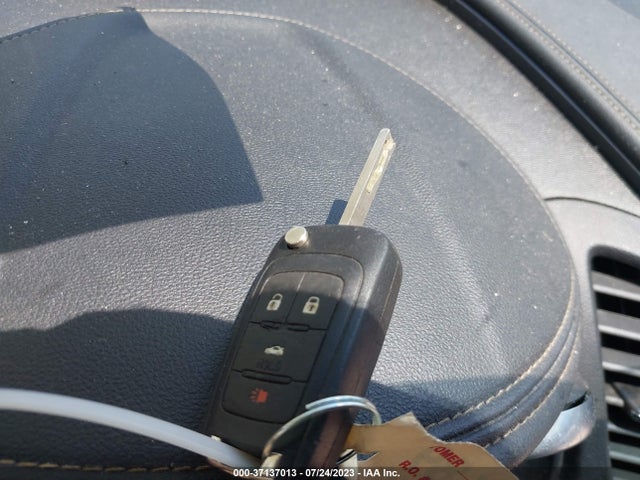 Chevrolet IMPALA LT 2017 2G1105S33H9154446 Image 11