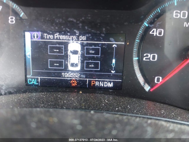 Chevrolet IMPALA LT 2017 2G1105S33H9154446 Image 16