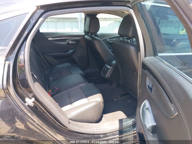 Chevrolet IMPALA LT 2017 2G1105S33H9154446 Image 8