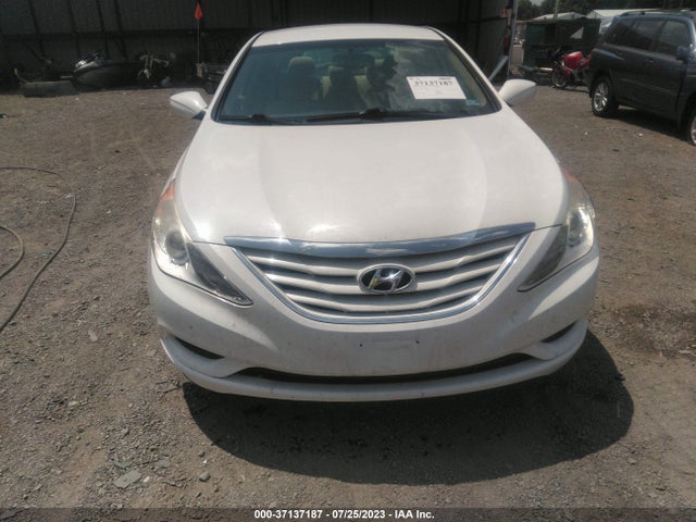 2013 HYUNDAI SONATA GLS PZEV VIN: 5NPEB4AC2DH620650