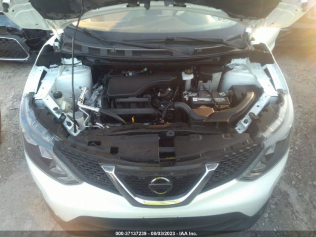 JN1BJ1CP2HW015504 Nissan Rogue Sport Sl