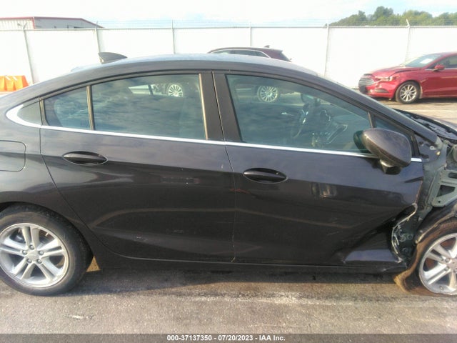 Chevrolet CRUZE LT 2017 1G1BE5SM3H7173532 Image 13