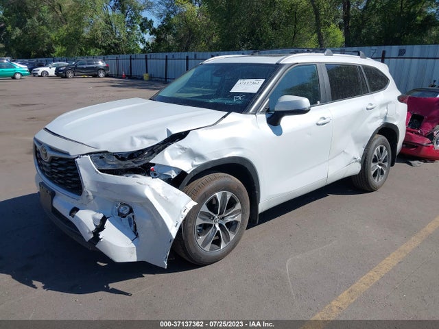 2023 TOYOTA HIGHLANDER L/LE/XLE/XSE/LIMITED VIN: 5TDKDRBHXPS037553
