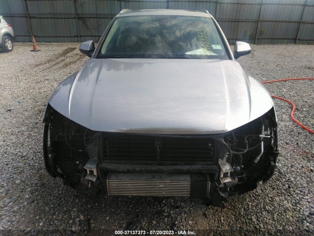 WA1BNAFY9K2055626 Audi Q5 Premium Plus