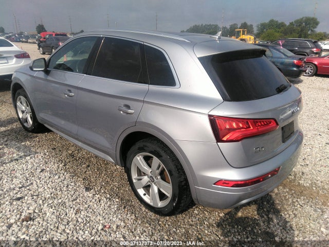 WA1BNAFY9K2055626 Audi Q5 Premium Plus