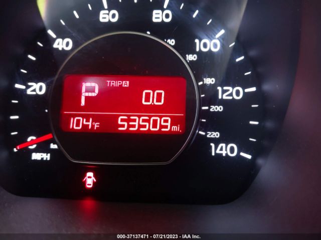 KNDJN2A29G7301790 KIA Soul Base