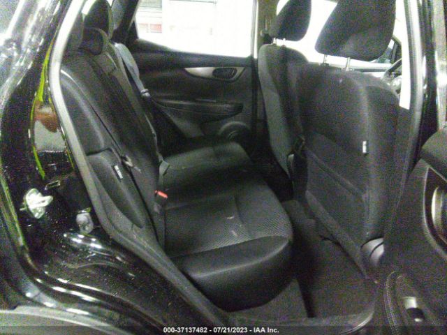 JN1BJ1CW0LW648812 Nissan Rogue Sport S
