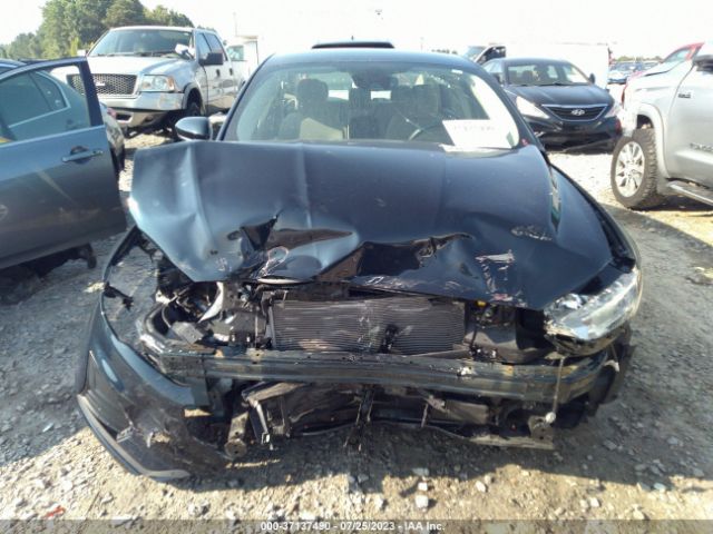 3FA6P0HD6LR260913 Ford FUSION SE