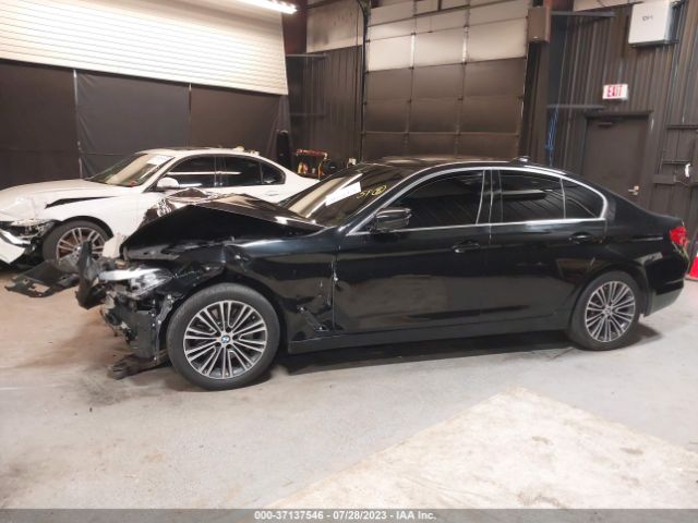 WBAJA7C56KWW18552 BMW 5 Series 530i Xdrive