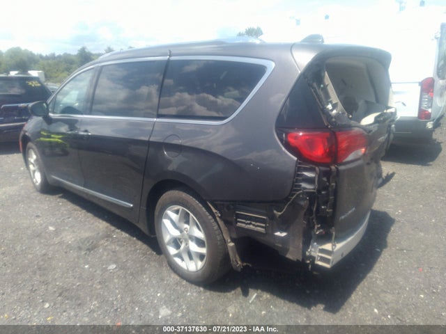 2C4RC1EG4HR684627 Chrysler Pacifica Touring-l Plus