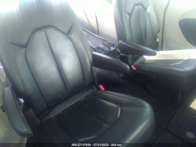 2C4RC1EG4HR684627 Chrysler Pacifica Touring-l Plus