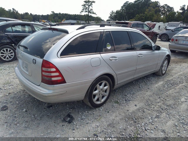2002 MERCEDES-BENZ C CLASS VIN: WDBRH64J12F150901
