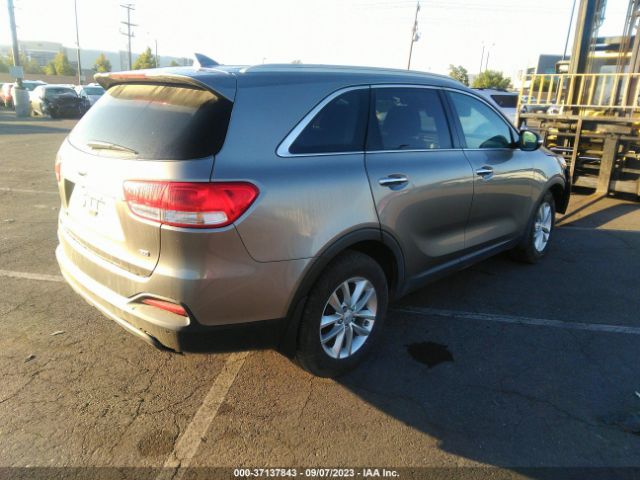 5XYPG4A32GG043298 KIA SORENTO LX