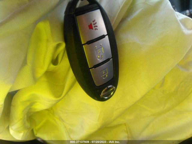 3N1CP5BV6LL535987 Nissan KICKS S