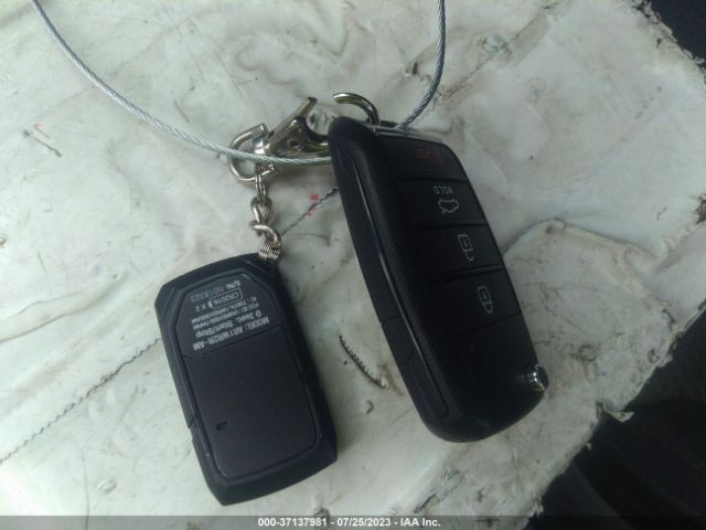 5XXGT4L38HG157093 KIA Optima Lx