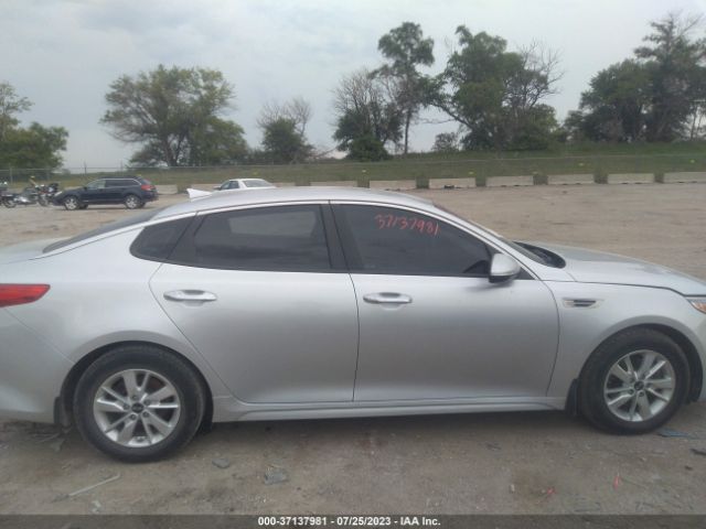 5XXGT4L38HG157093 KIA Optima Lx