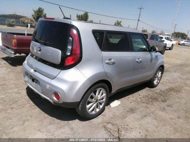 KNDJP3A55K7666776 KIA SOUL +