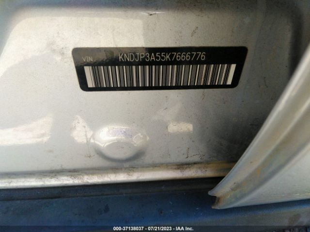 KNDJP3A55K7666776 KIA SOUL +