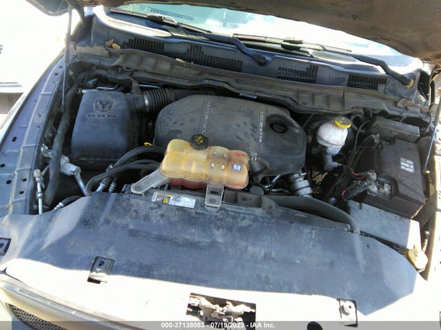 1C6RR7NM2JS338661 RAM 1500 Laramie