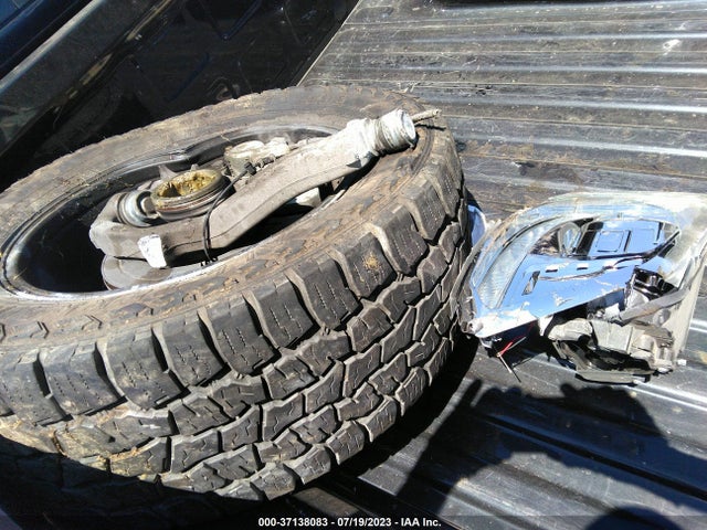1C6RR7NM2JS338661 RAM 1500 Laramie