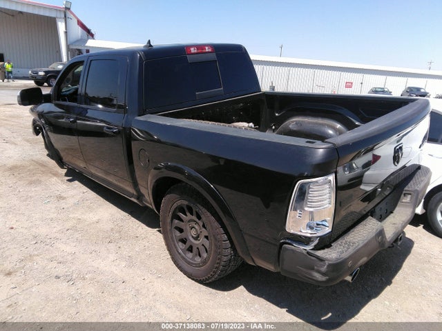 1C6RR7NM2JS338661 RAM 1500 Laramie