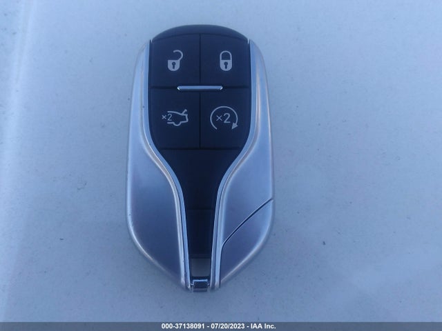 2017 Maserati Quattroporte, VIN: ZAM56RRL6H1238202