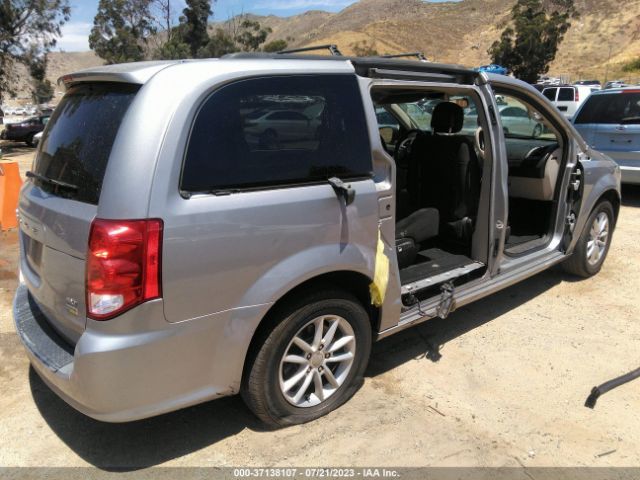 2C4RDGCG7FR557001 Dodge Grand Caravan Sxt