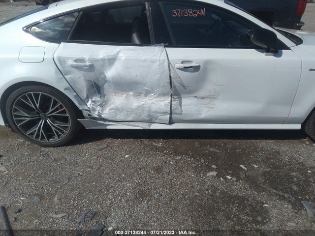 2017 Audi A7, VIN: WAUW3AFC6HN054696