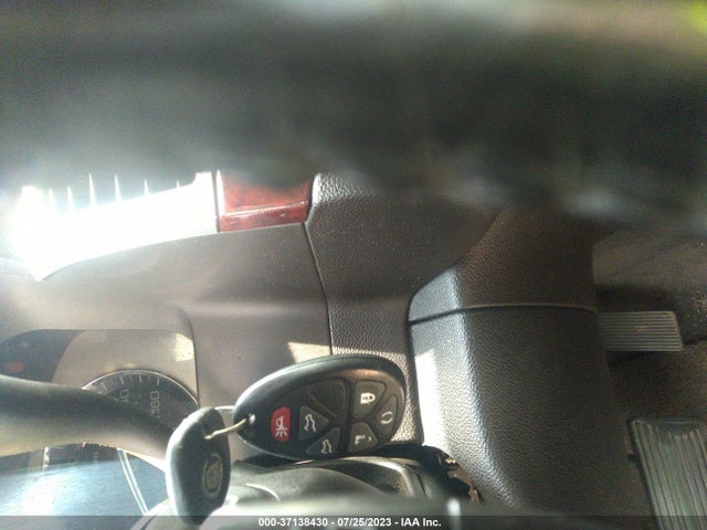 2007 CADILLAC ESCALADE VIN: 1GYFK63897R187828