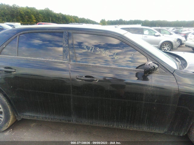 Chrysler 300 S 2014 2C3CCAGG5EH190379 Image 14