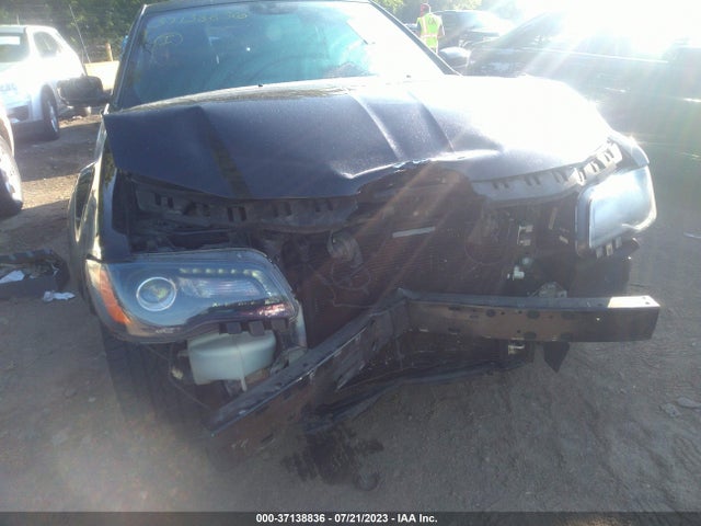 Chrysler 300 S 2014 2C3CCAGG5EH190379 Image 6