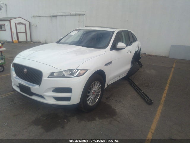 Jaguar F-pace 20d 2017 SADCS2BN1HA086280 Image 2