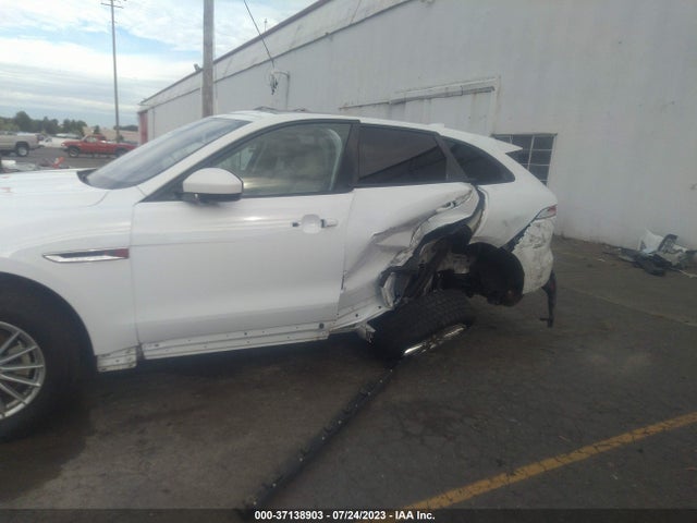 Jaguar F-pace 20d 2017 SADCS2BN1HA086280 Image 6