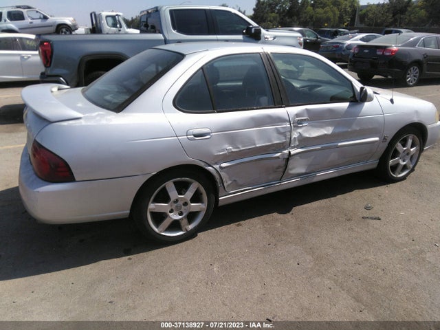 2005 NISSAN SENTRA SE-R SPEC V VIN: 3N1AB51A75L529333