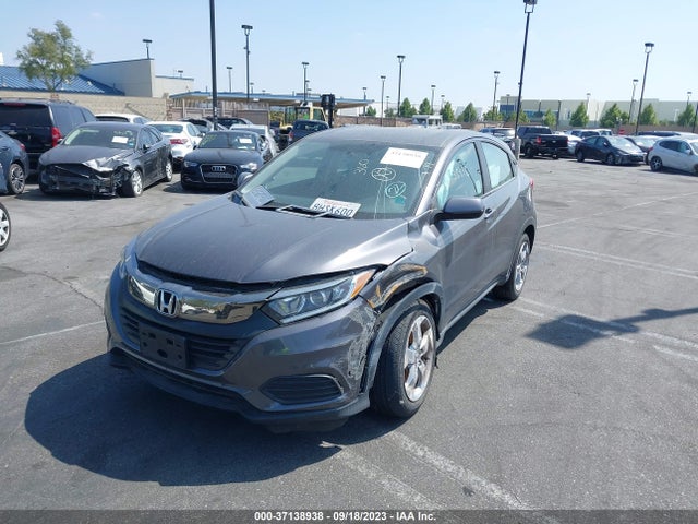 Honda HR-V LX 2019 3CZRU5H30KG706126 Image 2