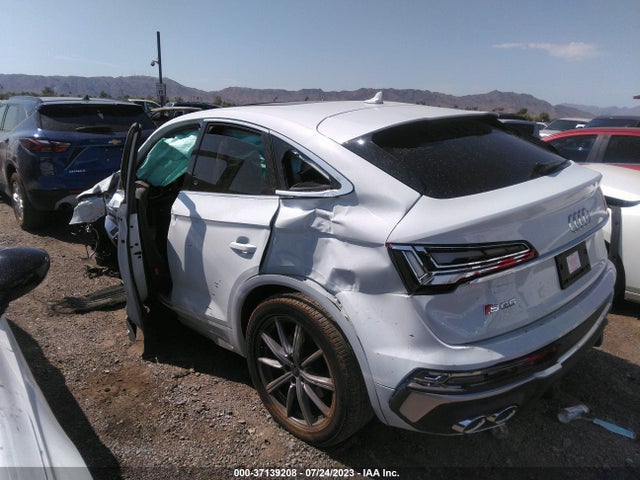 2022 Audi SQ5, VIN: WA124AFY5N2137912