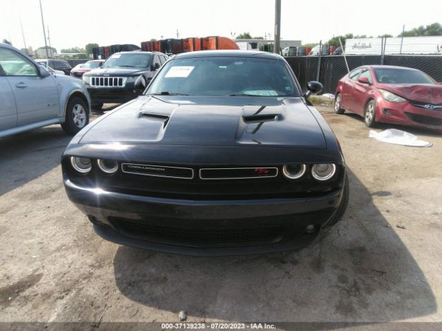 2C3CDZAT1FH717711 Dodge Challenger R/t