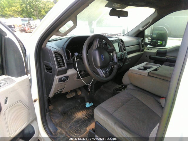 2019 Ford F-450, VIN: 1FT8W4DT6KEG63849
