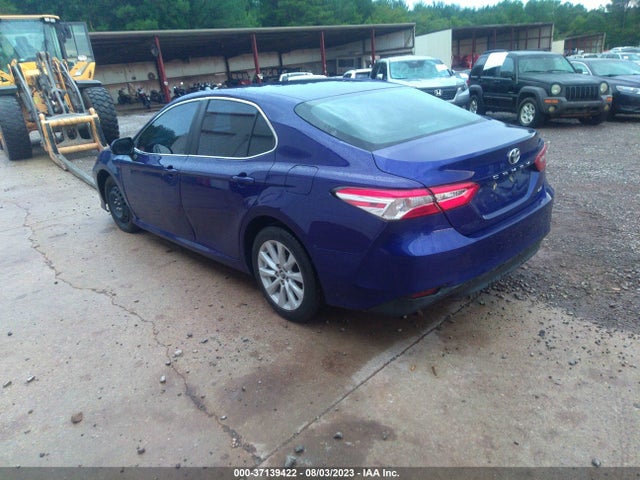 2018 TOYOTA CAMRY LE/SE/XLE/L VIN: 4T1B11HK4JU675552