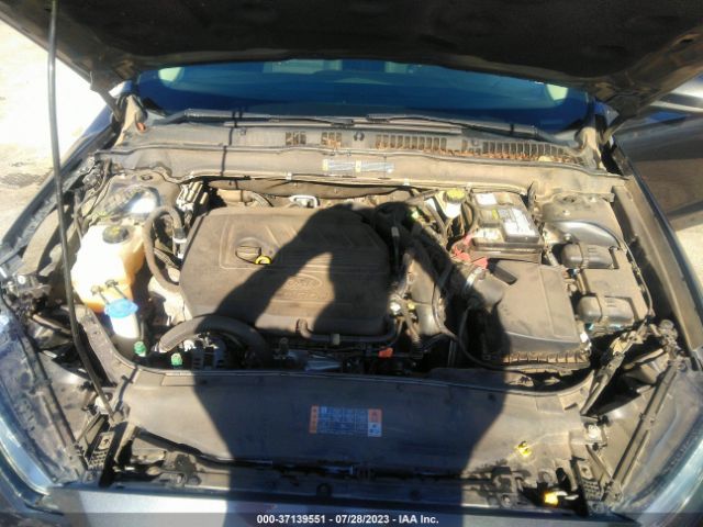 3FA6P0HD4HR276955 Ford FUSION SE