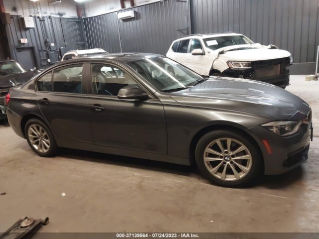 WBA8E5G51JNV02715 BMW 3 Series 320i Xdrive