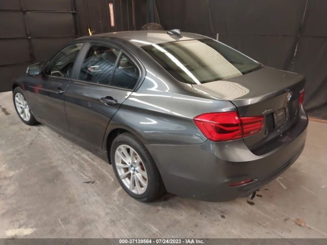 WBA8E5G51JNV02715 BMW 3 Series 320i Xdrive