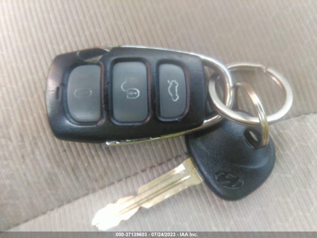 Hyundai ELANTRA SE 2017 5NPD74LF8HH116775 Image 3