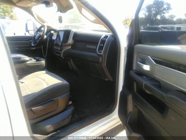 3C6UR5DL3KG563705 RAM 2500 Big Horn