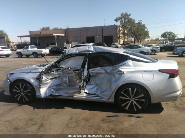 1N4BL4CV6KC258903 Nissan Altima 2.5 Sr
